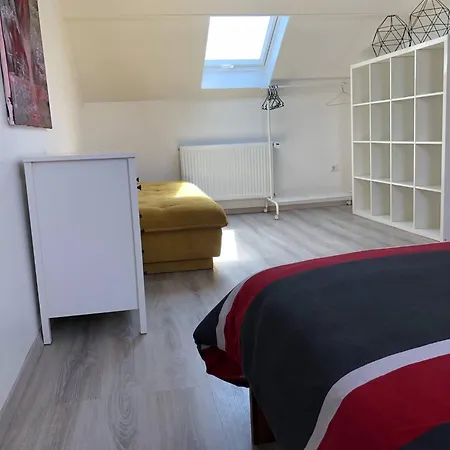 Apartment Mansarde 2 Roth an der Our