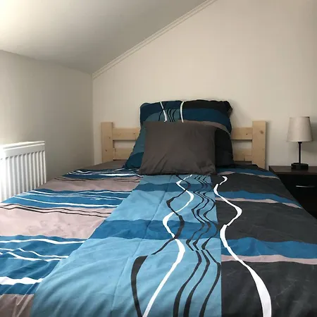 Mansarde 2 Apartment