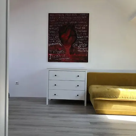 Mansarde 2 Apartment Roth an der Our