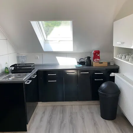 Lägenhet Mansarde 2